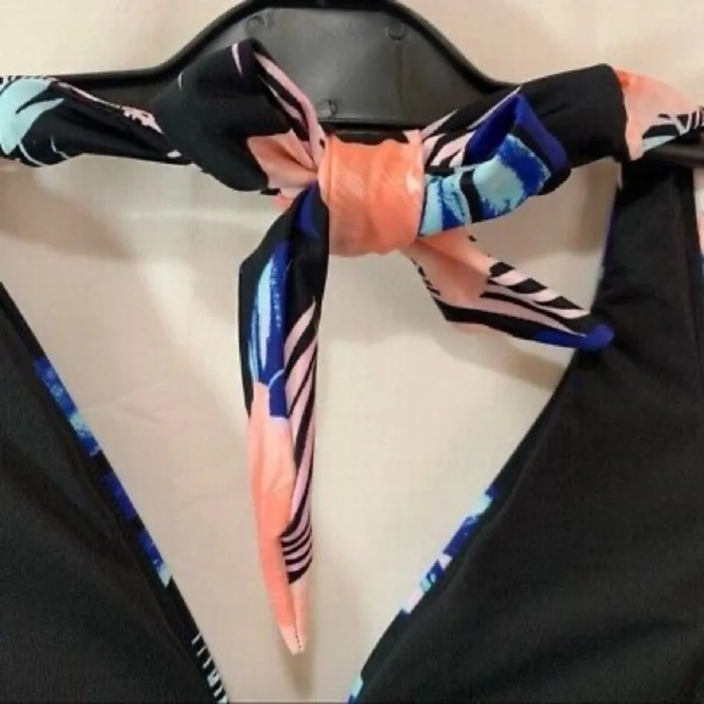 DKNY Tropical‎ Floral One Piece Swimsuit in Black/Pink Sizes XL NWOT - Picture 4 of 15
